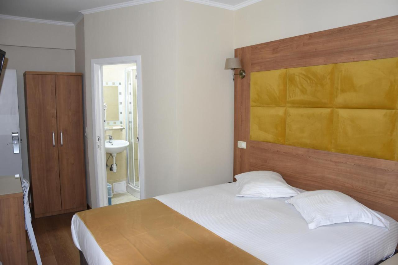 Sun Hotel Saint-Gilles Екстер'єр фото