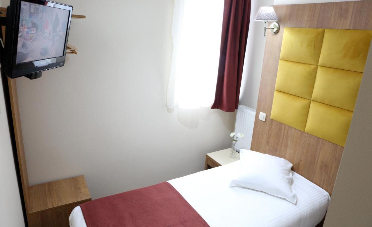 Sun Hotel Saint-Gilles Екстер'єр фото