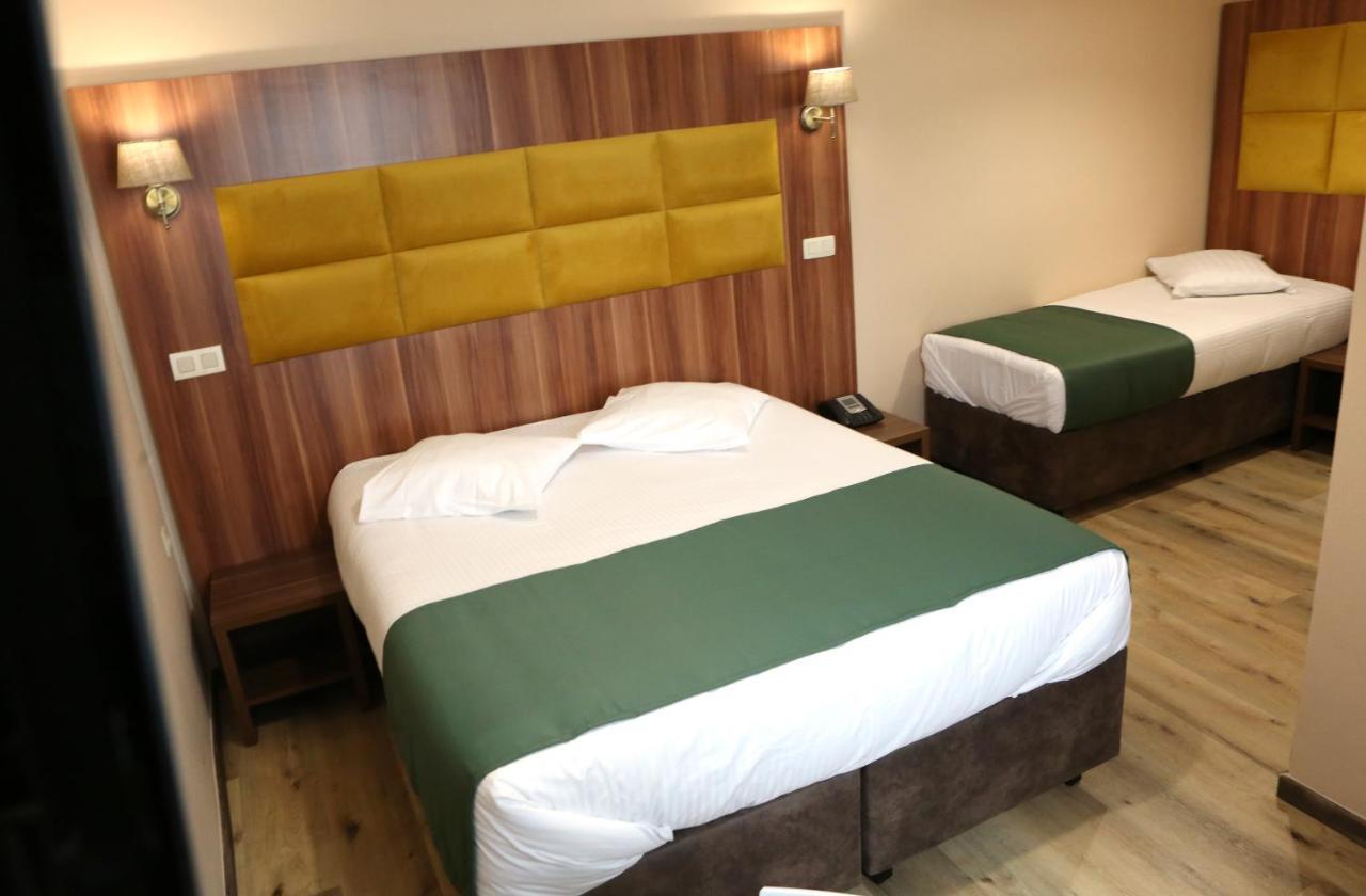Sun Hotel Saint-Gilles Екстер'єр фото