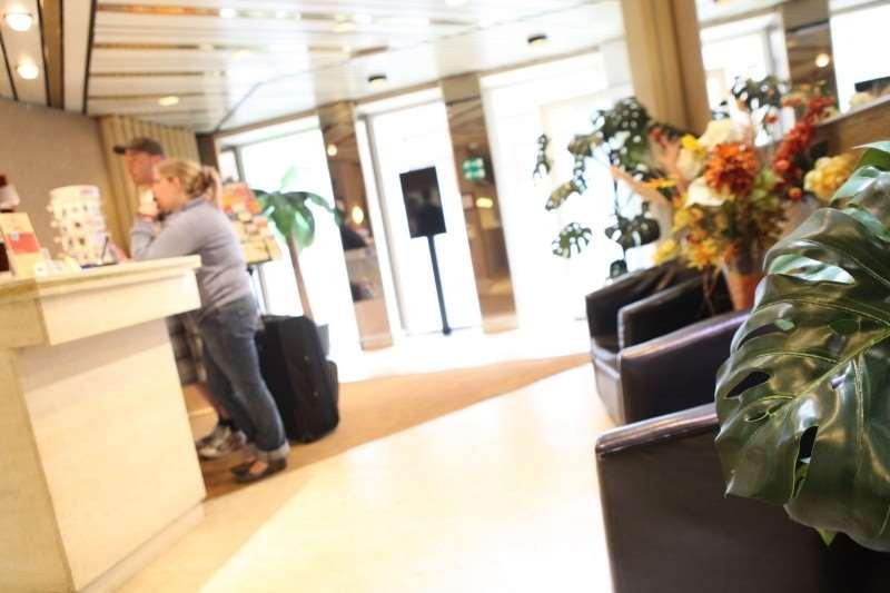 Sun Hotel Saint-Gilles Інтер'єр фото